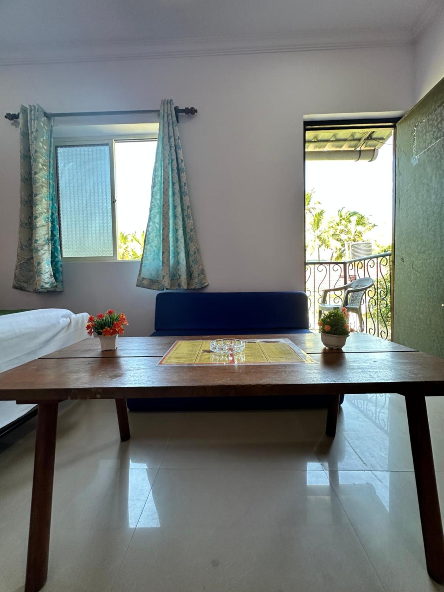 Casa Somanjo Inn Calangute Ngoại thất bức ảnh