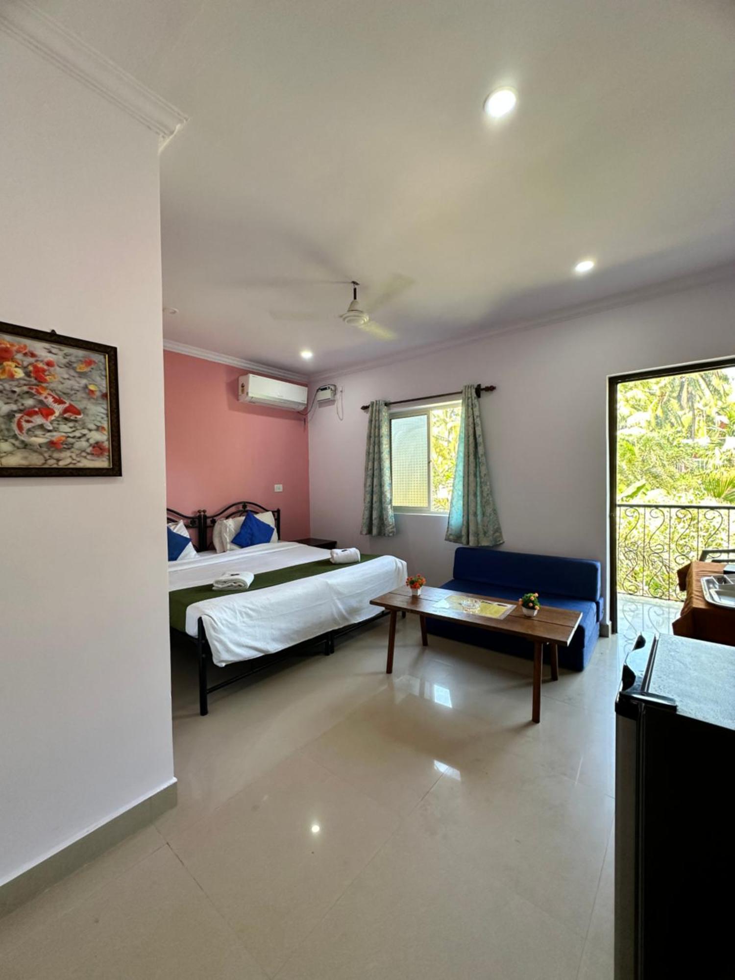 Casa Somanjo Inn Calangute Ngoại thất bức ảnh